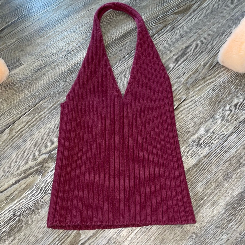 Forever 21 halter neck crop top. Size small